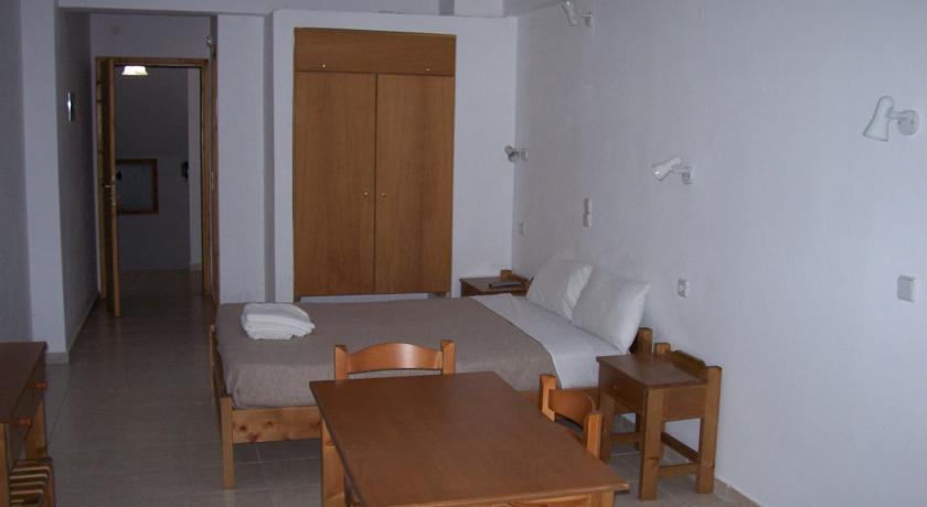 Karmi Apartments Kolymbari Room photo